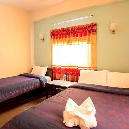 Hotel Atrium Pokhara Zewnętrze zdjęcie