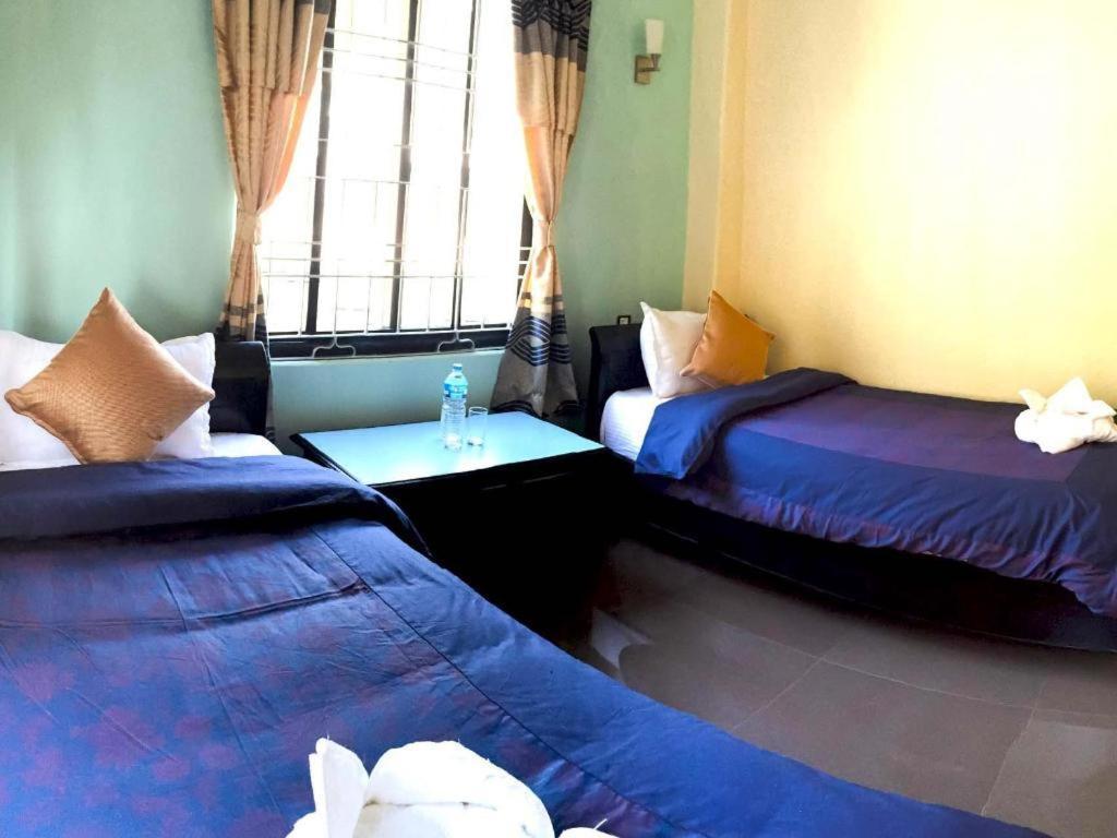 Hotel Atrium Pokhara Zewnętrze zdjęcie