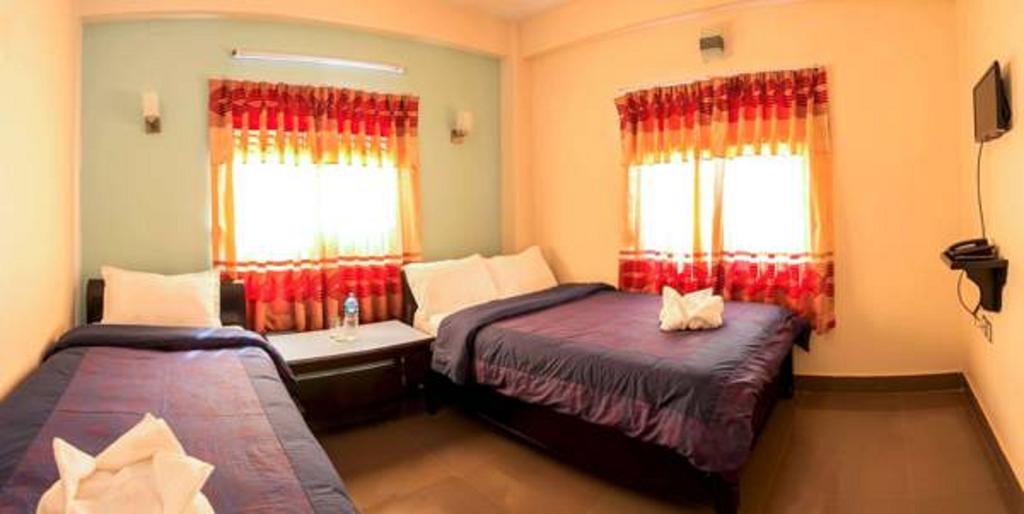 Hotel Atrium Pokhara Zewnętrze zdjęcie